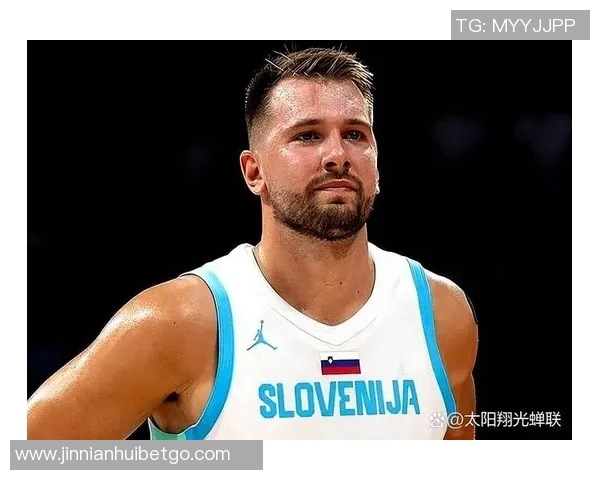 东契奇首秀表现出色15投7中三分球4记斩获25分7篮板4助攻